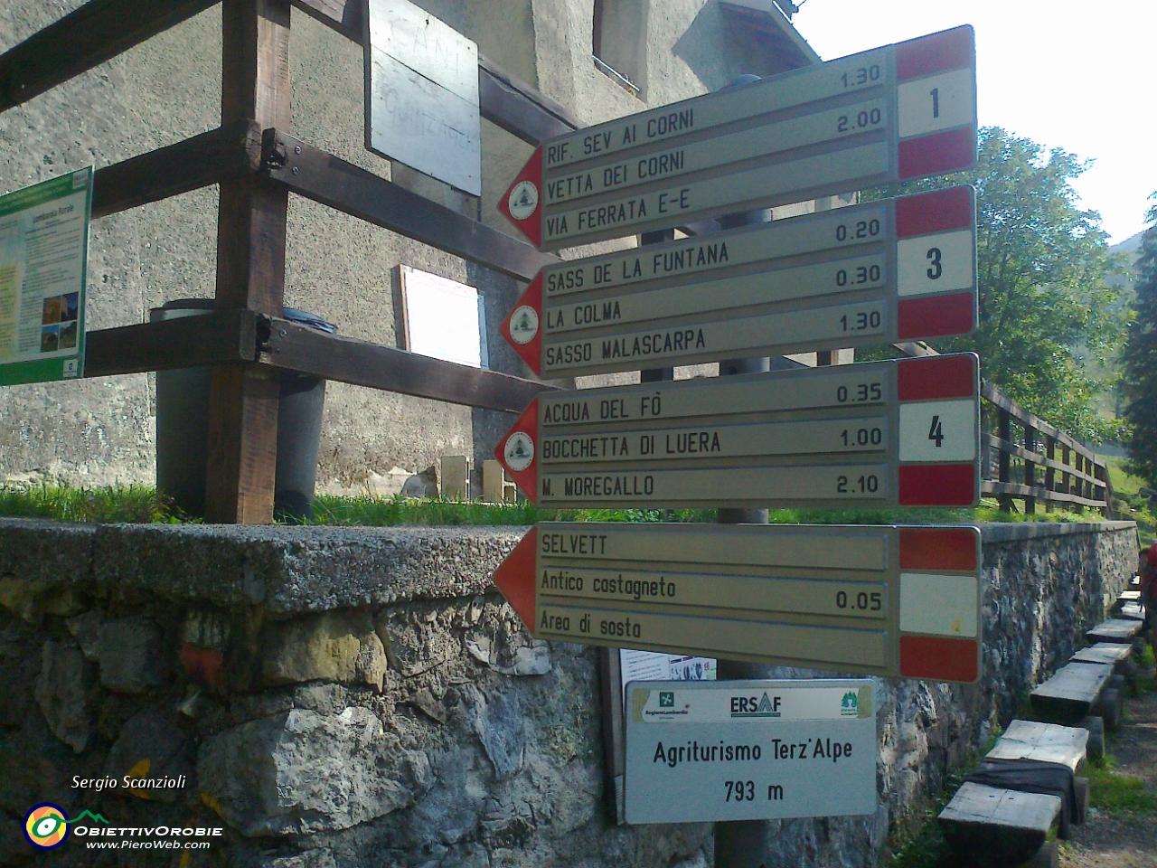 30 Indicazioni non mancano di certo.jpg